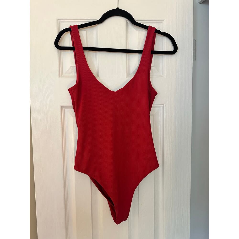 L*Space Arizona One Piece Swimsuit Red Pink Ribbed Low Back Scoop Swimwear 8 - Picture 2 of 6